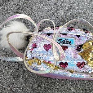 Mini shoulder bag 🛍️